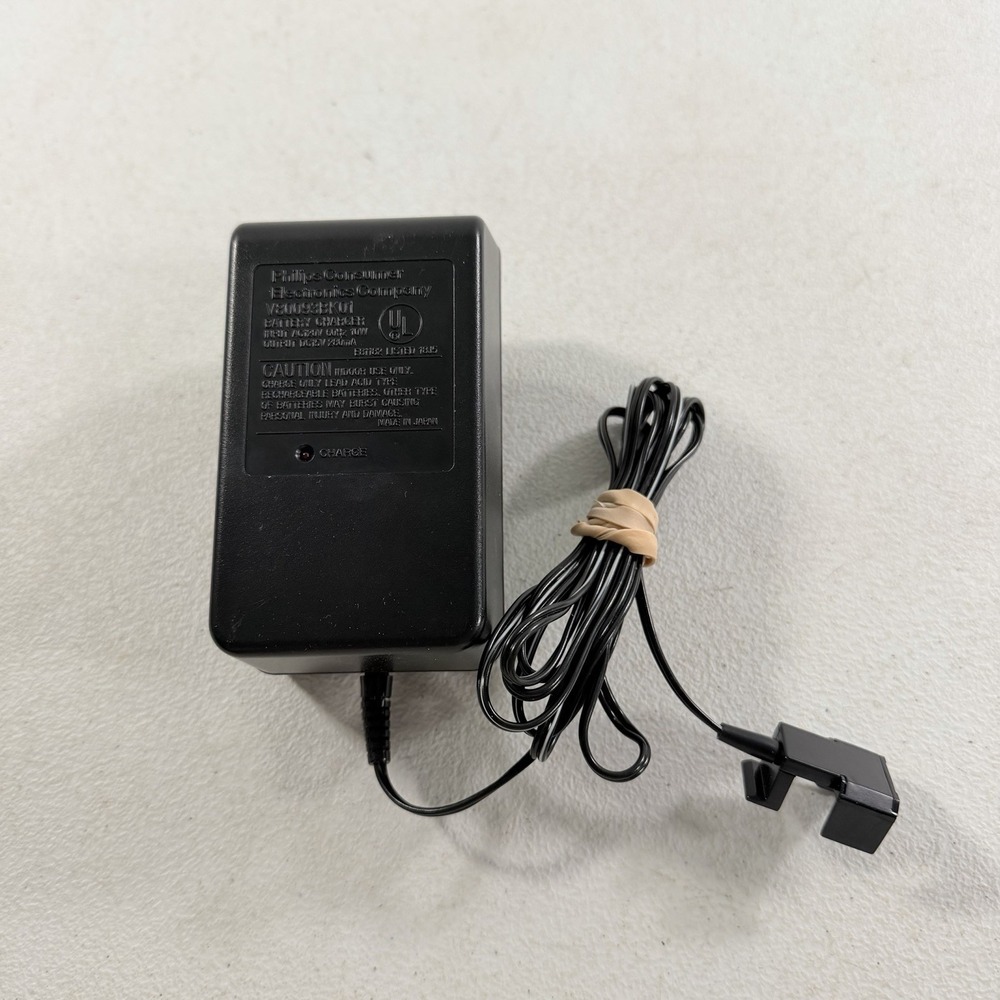 Philips V80093BK01 Camcorder Battery Charger OEM TESTED WORKING
